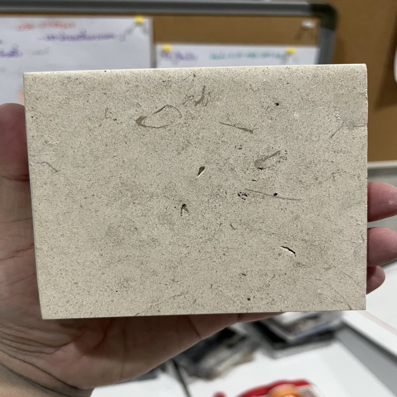 หินอ่อนครีมม็อกค่า