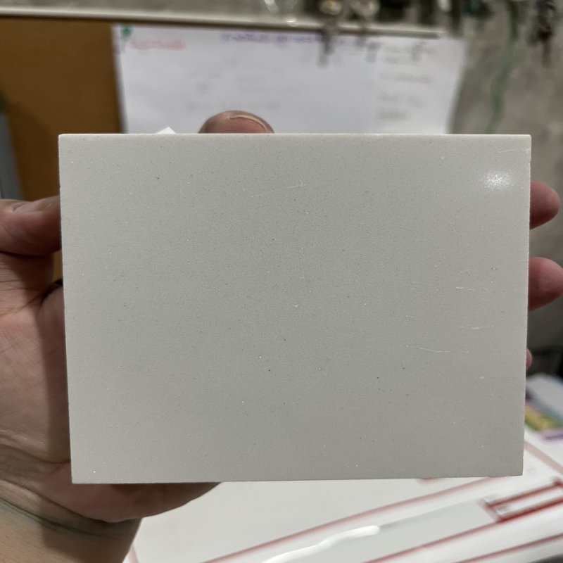 หินสังเคราะห์เรซิ่น RS-ซุปเปอร์ไวท์ 